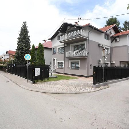 Apartmani Pejton Ilidza Saraybosna Dış mekan fotoğraf
